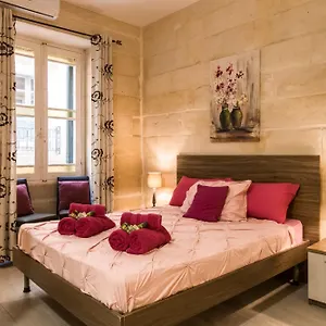 https://gb-suites-triplex-apartment.qawrahotelsmalta.org
